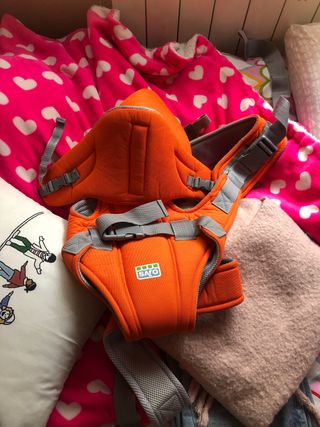 Mochila porta bebés SATO naranja
