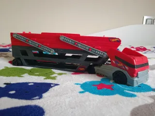 Camión Transporte Hot Wheels