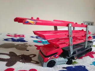 Camión Transporte Hot Wheels