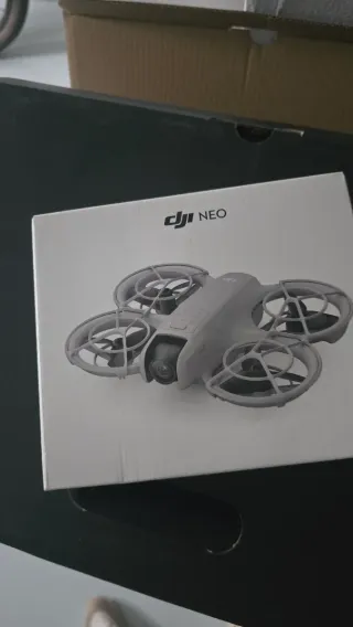 Dron DJI NEO - 2 Baterías