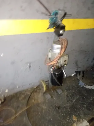 Compresor de aire industrial verde