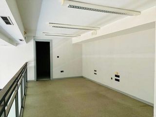 Local comercial en venta en Barañain