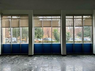 Local comercial en venta en Barañain