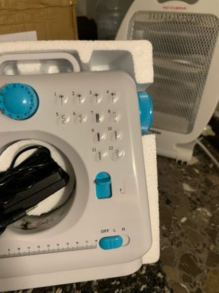 Máquina de coser 12 puntadas