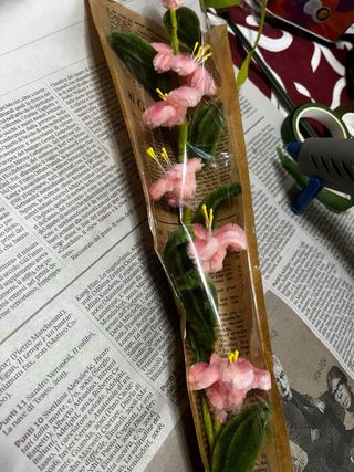 Ramo fiori pesco scovolini