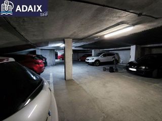 Garaje en venta en Cuatro Caminos - Plaza de la Cubela en Coruña (A)