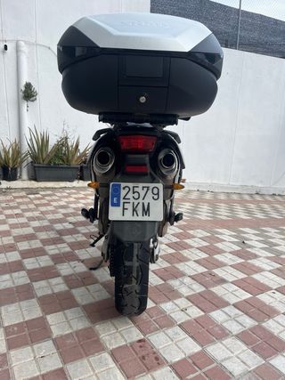 Aprilia ETV1000 Caponord 2007 Etiqueta C