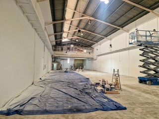 Nave industrial en alquiler en Casagemes - Canyadó en Badalona