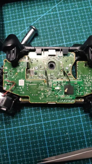 Controller Xbox Series X/S con joystick magnetici TMR