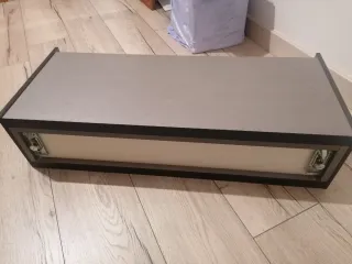 Cajonera flotante gris y blanca