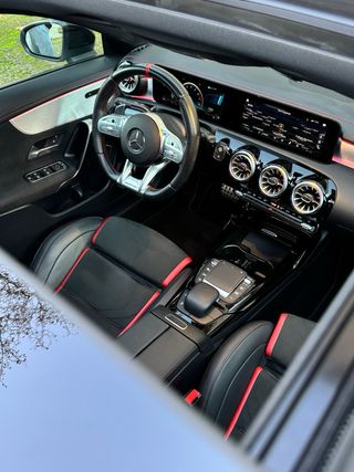 Mercedes-Benz AMG CLA 35 2022