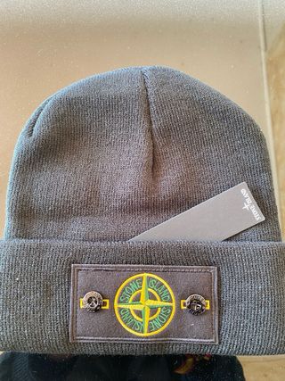 Gorro Stone Island Negro