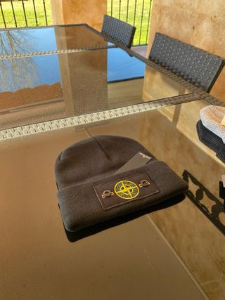 Gorro Stone Island Negro