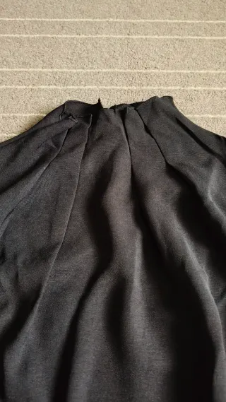 Blusa negra SHEIN Frenchy talla M