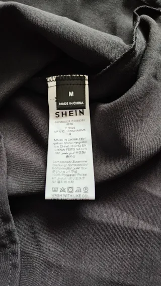 Blusa negra SHEIN Frenchy talla M