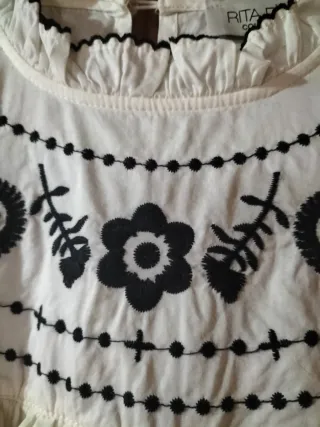 Blusa Ritaros bordada