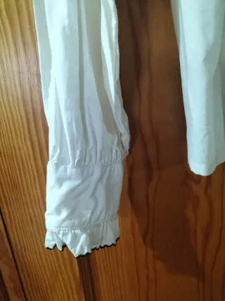 Blusa Ritaros bordada