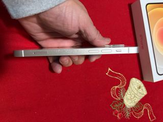 iPhone 12 Blanco 128GB Buen Estado