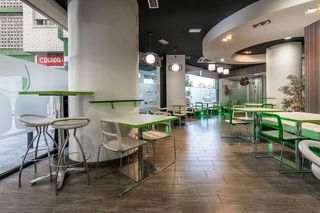 Local comercial en venta en San Francisco Javier en Granada