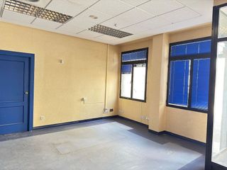 Local comercial en venta en Valdepeñas