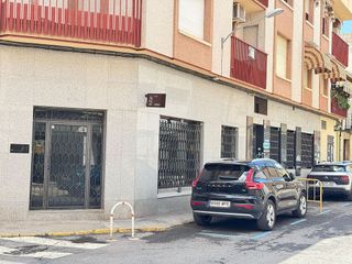 Local comercial en venta en Valdepeñas