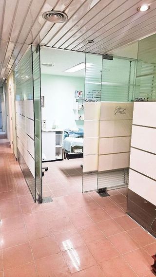 Local comercial en alquiler en Sant Joan Despí