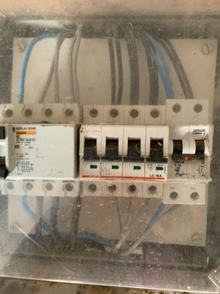 Caja registro exterior luz CUADRO ELECTRICO EXTERI