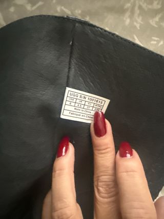 Botas UGG Negras Tacón Plataforma Tachuelas