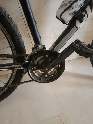 Bicicleta de Montaña Giant Negra Revel 3.