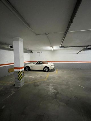 Garaje en venta en Gorg - Pep Ventura en Badalona