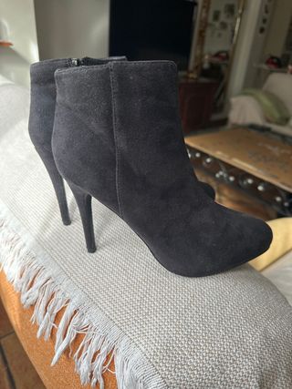 Botines negros de terciopelo