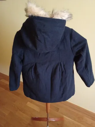 Abrigo niña azul Vertbaudet con capucha