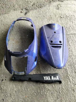 Yamaha Jog Pico y Bañera Azul