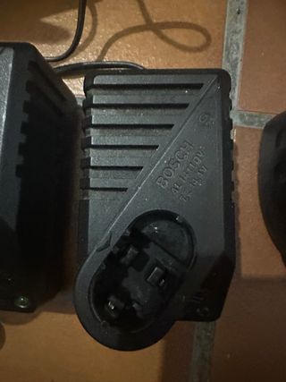 Cargadores Bosch para taladro, se venden en mano,