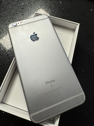 iPhone 6S Plus Plata/Gris Espacial