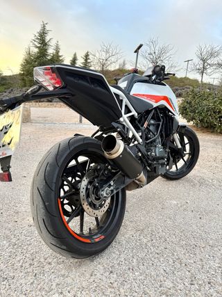 KTM Duke 390