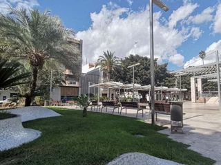 Local comercial en venta en Novelda