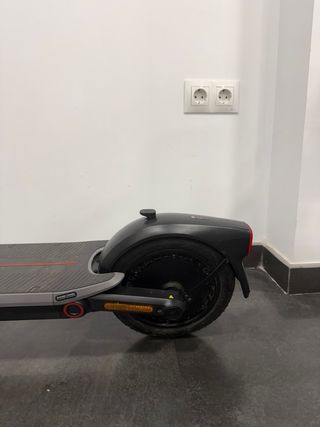 Patinete Eléctrico Segway Ninebot E3 E