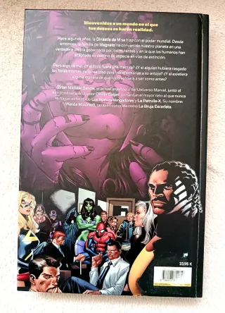 Dinastia de M. Marvel Deluxe