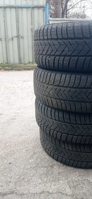 Neumáticos Pirelli Sottozero3 225/50/17 98H M+S