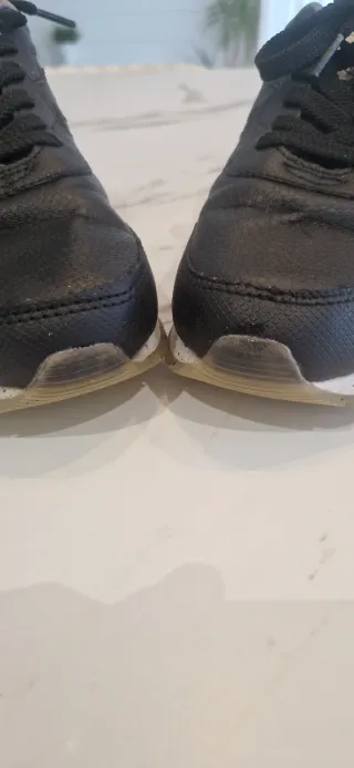 Zapatillas Munich Negras y Grises