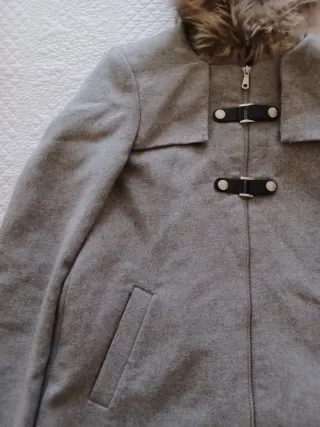 Abrigo niña gris Springfield con capucha