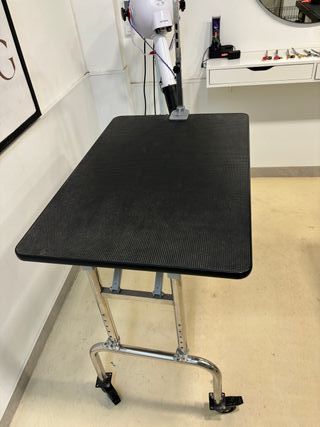 Mesa Auxiliar Grooming Corte