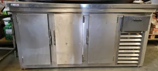 Mesa Frigorífica 3 Puertas + Cajón