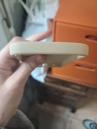 Funda iPhone 12 mini beige con nombre