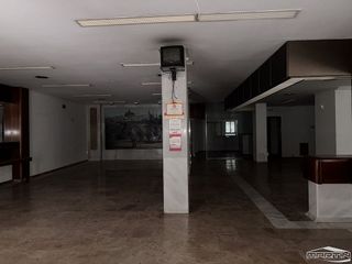 Local comercial en venta en Baena