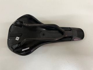 Sillín con canal SYNCROSS Belcarra R 1.0