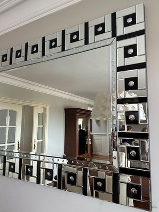 Espejo decorativo marco geométrico