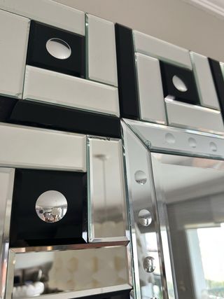 Espejo decorativo marco geométrico