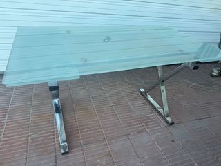 Mesa de comedor cristal y metal